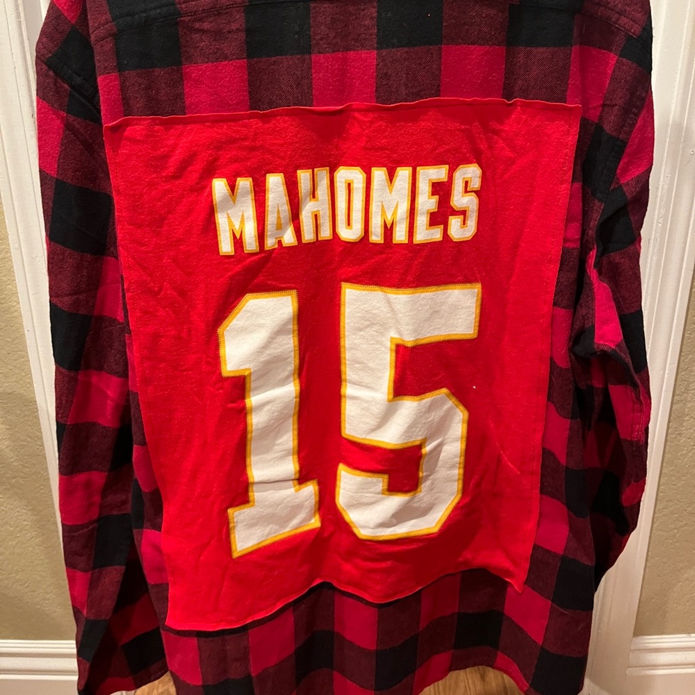 Kansas City Chiefs Mahomes 15 Flannel Shirt upcycled unisex size XXL